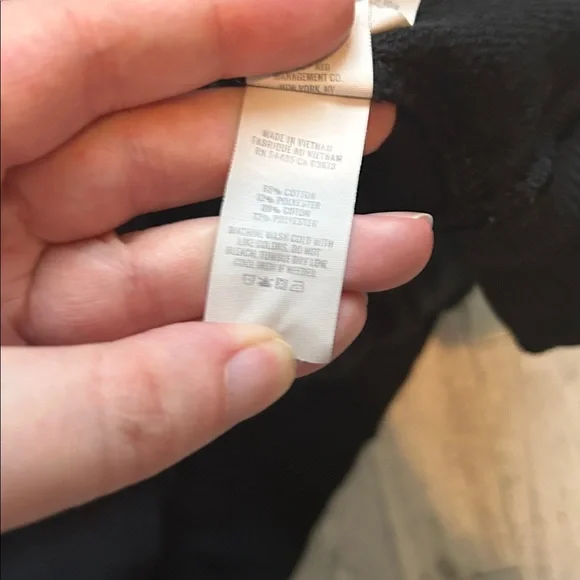 Aerie Classic Black Pullover size XL - Picture 4 of 5